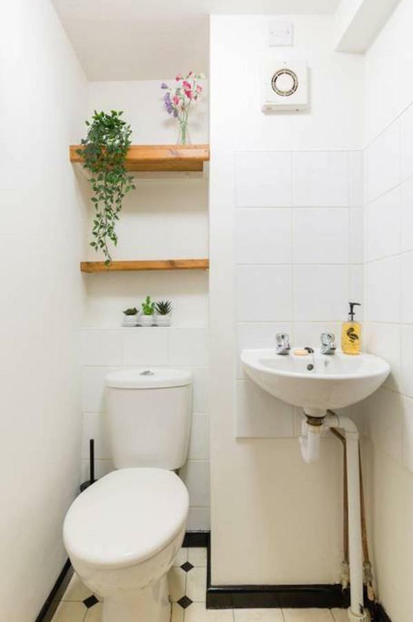 Fergies Canal Side Cottage 워릭 외부 사진